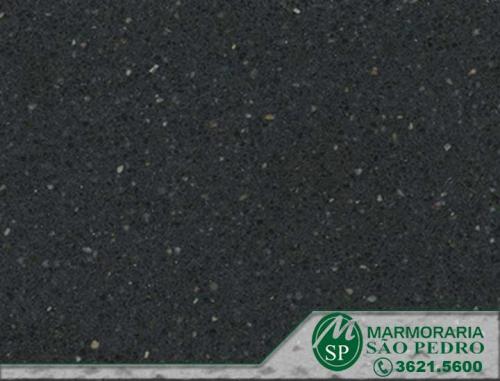 silestone-negro-tebas-suede